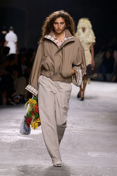 Look 21